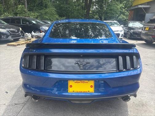 2017 Ford Mustang V6
