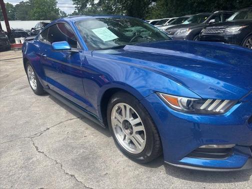 2017 Ford Mustang V6