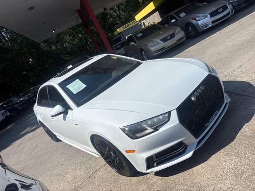White 2018 Audi A4 2.0T Premium