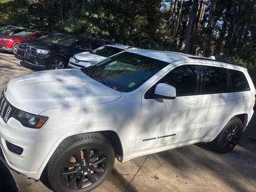 2018 Jeep Grand Cherokee Altitude