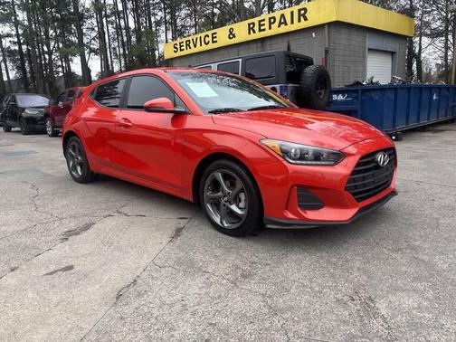 2019 Hyundai Veloster 2