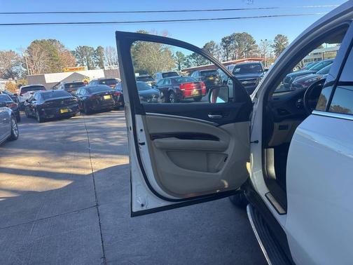 2016 Acura MDX 3.5L w/Advance & Entertainment Pkgs