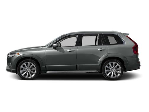 White 2016 Volvo XC90 T6 Momentum