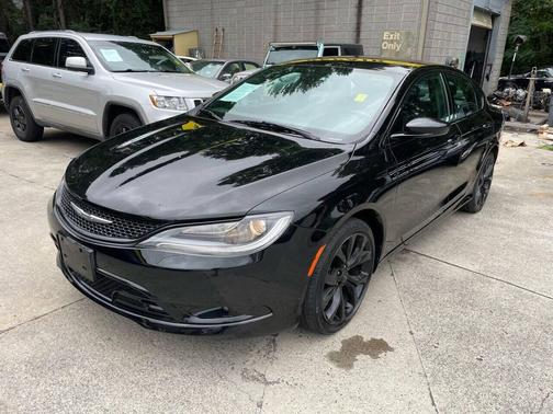 Black 2015 Chrysler 200 S