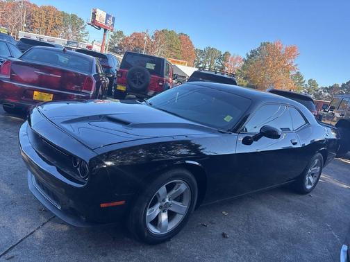 2019 Dodge Challenger SXT