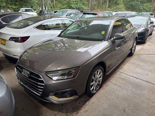 2022 Audi A4 40 Premium