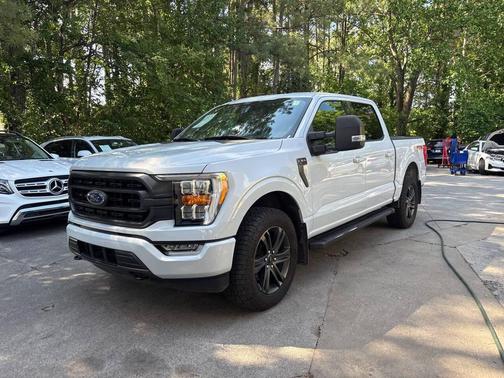 White 2021 Ford F-150 XLT