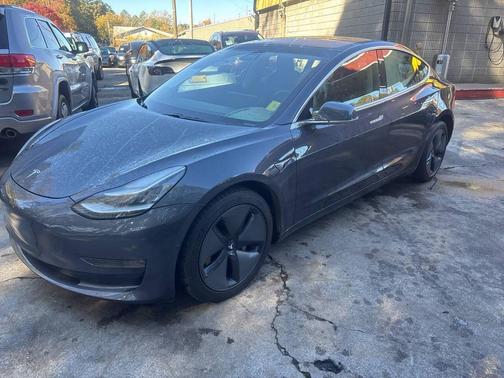 2018 Tesla Model 3 Performance
