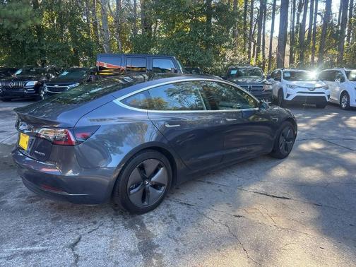 2018 Tesla Model 3 Performance