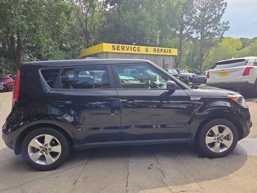 2019 Kia Soul Base