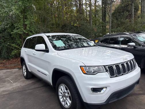2019 Jeep Grand Cherokee Laredo
