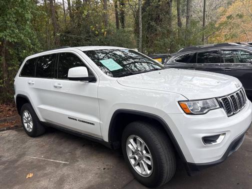 2019 Jeep Grand Cherokee Laredo