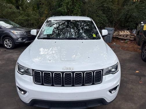 2019 Jeep Grand Cherokee Laredo
