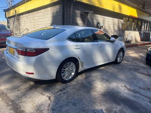 2015 Lexus ES 350 Base