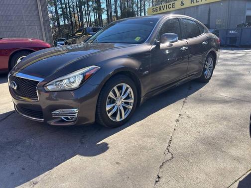 2016 INFINITI Q70h Base 4dr Sedan