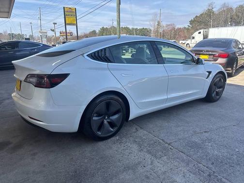 2020 Tesla Model 3 Standard Range Plus