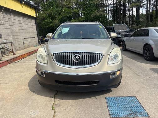Gold 2011 Buick Enclave 1XL