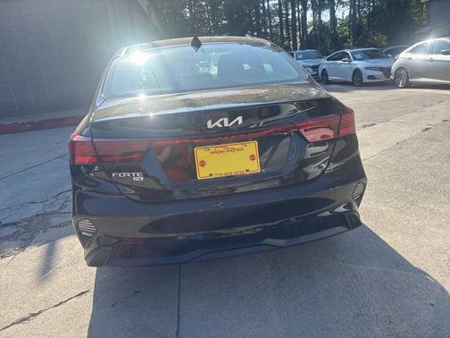 Black 2024 Kia Forte LX 4dr Sedan