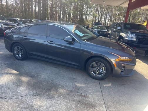 2022 Kia K5 LXS 4dr Sedan