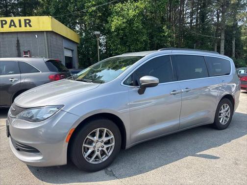 2020 Chrysler Voyager LXI