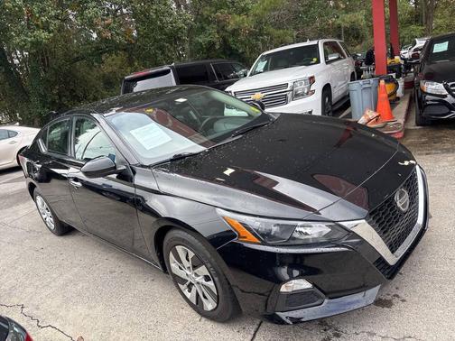 2022 Nissan Altima 2.5 S 4dr Sedan