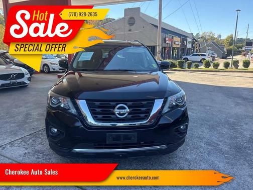 2018 Nissan Pathfinder SV