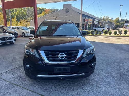 2018 Nissan Pathfinder SV
