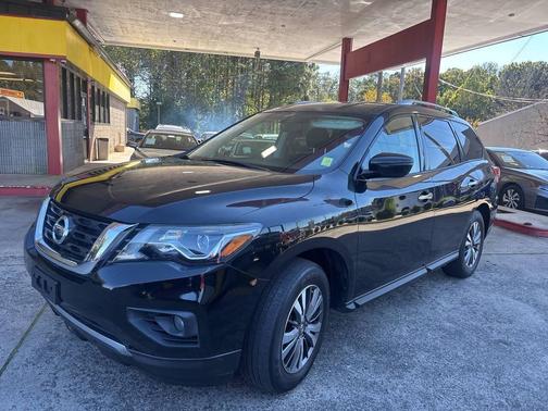 2018 Nissan Pathfinder SV