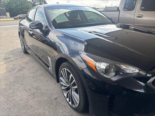 2019 Kia Stinger Base 4dr Sedan