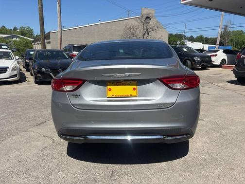 Silver 2016 Chrysler 200 Limited