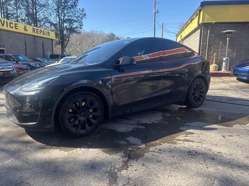2021 Tesla Model Y Long Range AWD 4dr Crossover