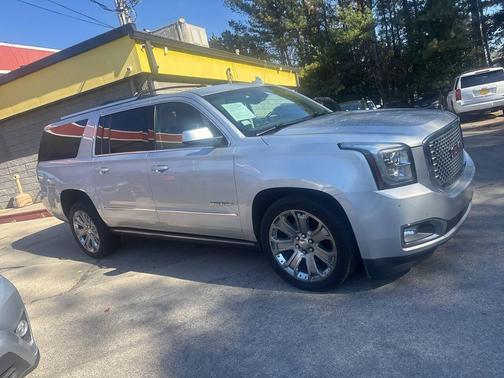 2017 GMC Yukon XL Denali