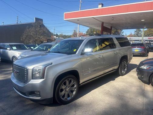 2017 GMC Yukon XL Denali