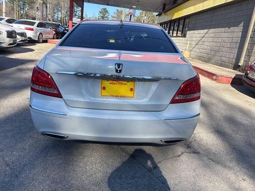 2011 Hyundai Equus Ultimate 4dr Sedan