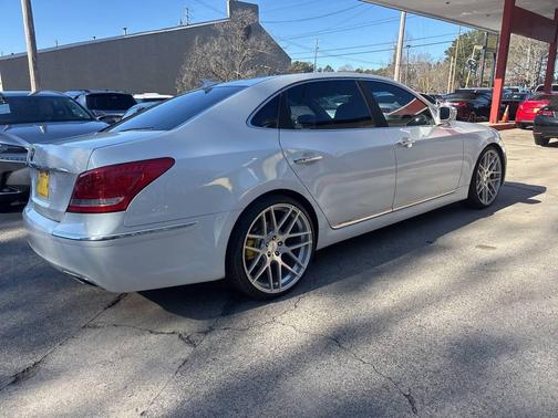2011 Hyundai Equus Ultimate 4dr Sedan