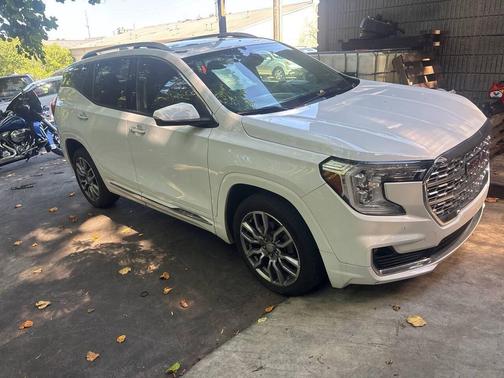White 2022 GMC Terrain Denali