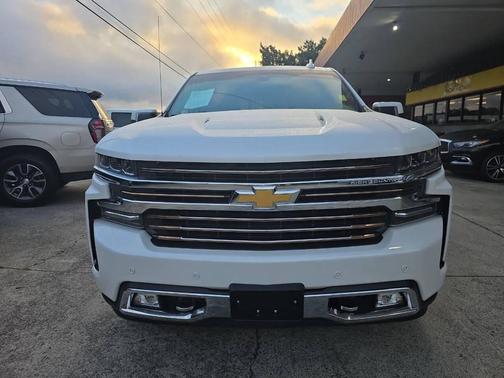 White 2019 Chevrolet Silverado 1500 High Country