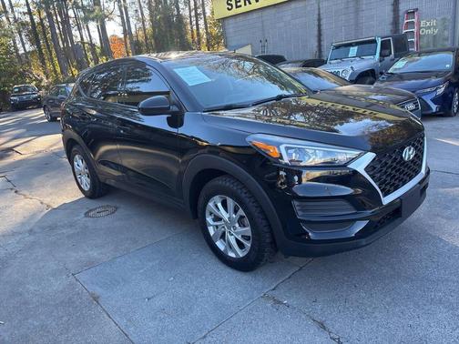 2019 Hyundai TUCSON SE