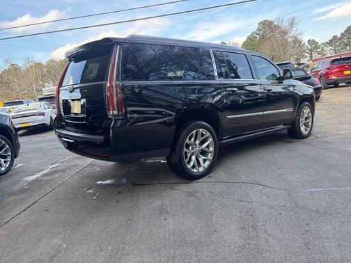 2017 Cadillac Escalade ESV Premium Luxury