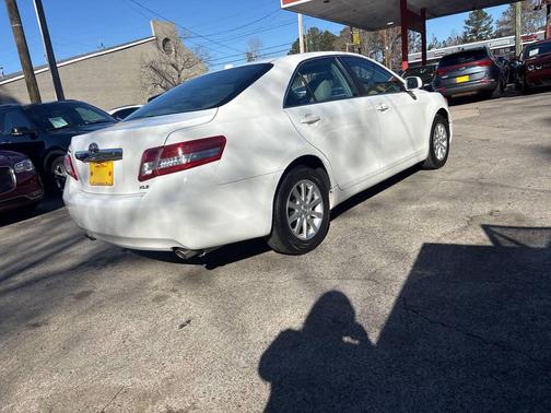 2011 Toyota Camry XLE
