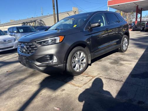 2019 Ford Edge Titanium