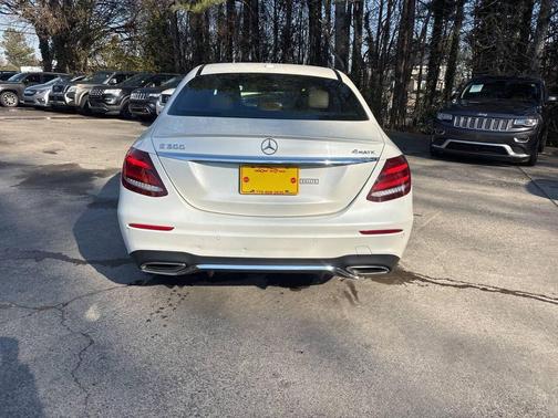 2017 Mercedes-Benz E-Class E 300 4MATIC AWD 4dr Sedan