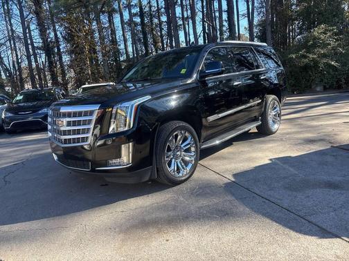 2019 Cadillac Escalade Luxury
