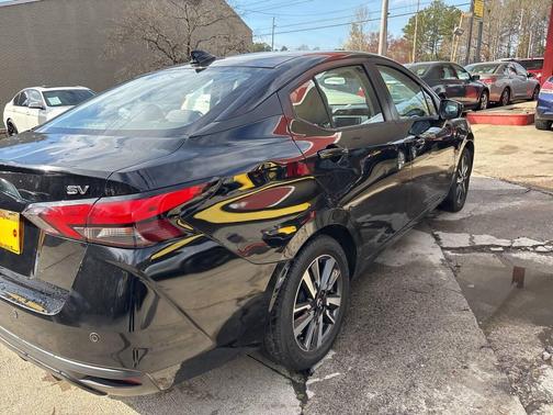 2021 Nissan Versa 1.6 SV