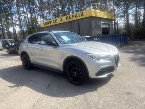 2020 Alfa Romeo Stelvio Sport