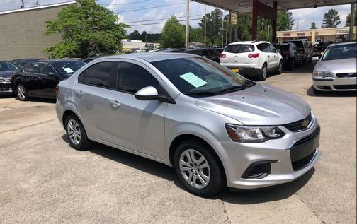 2018 Chevrolet Sonic LS