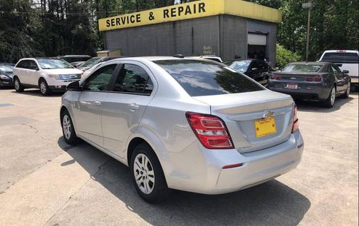 2018 Chevrolet Sonic LS
