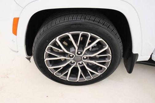 2024 Jeep Grand Cherokee L Summit