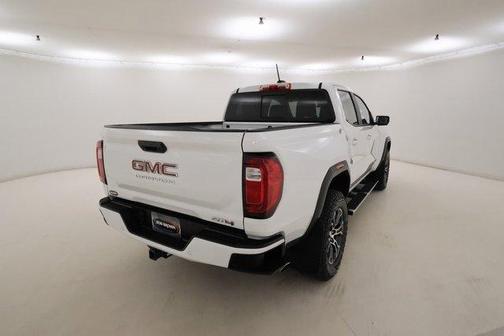 2023 GMC Canyon AT4