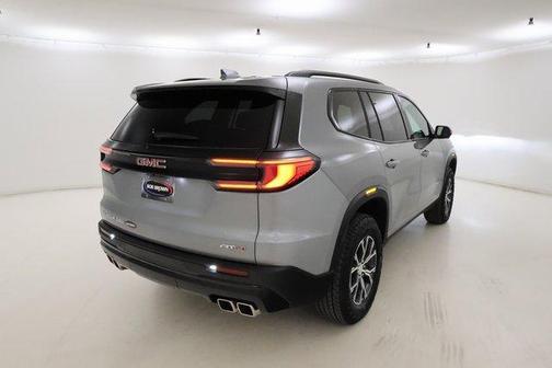 2024 GMC Acadia AT4